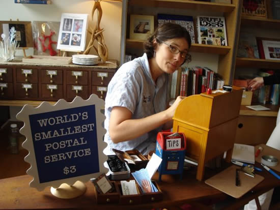 Маленький мир почтовой службы